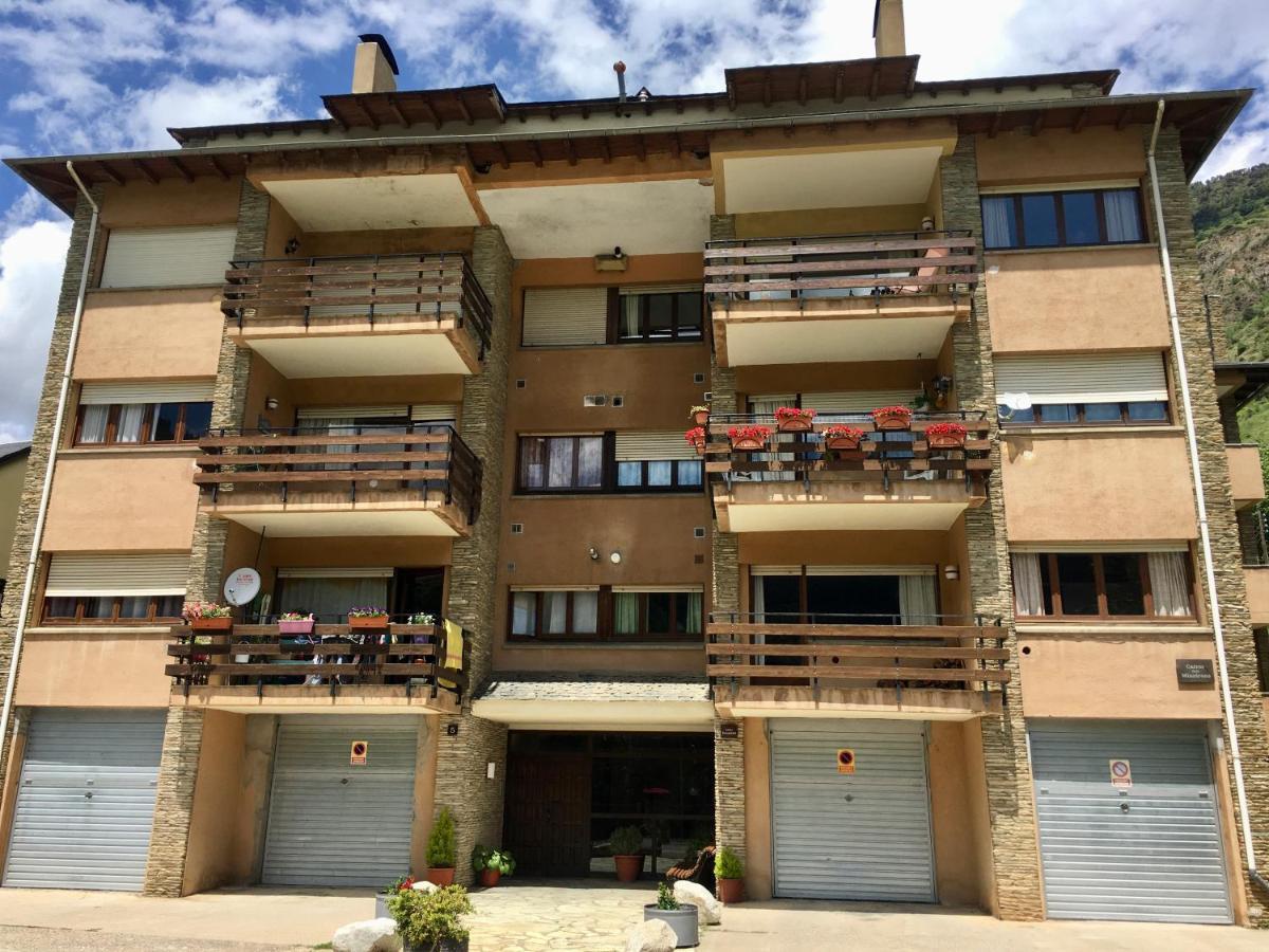 Apartament Familiar - Els Encantats - إيسبوت المظهر الخارجي الصورة